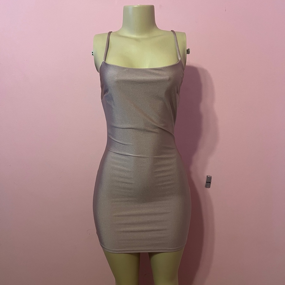 Elegant Lavender Spaghetti Strap Dress